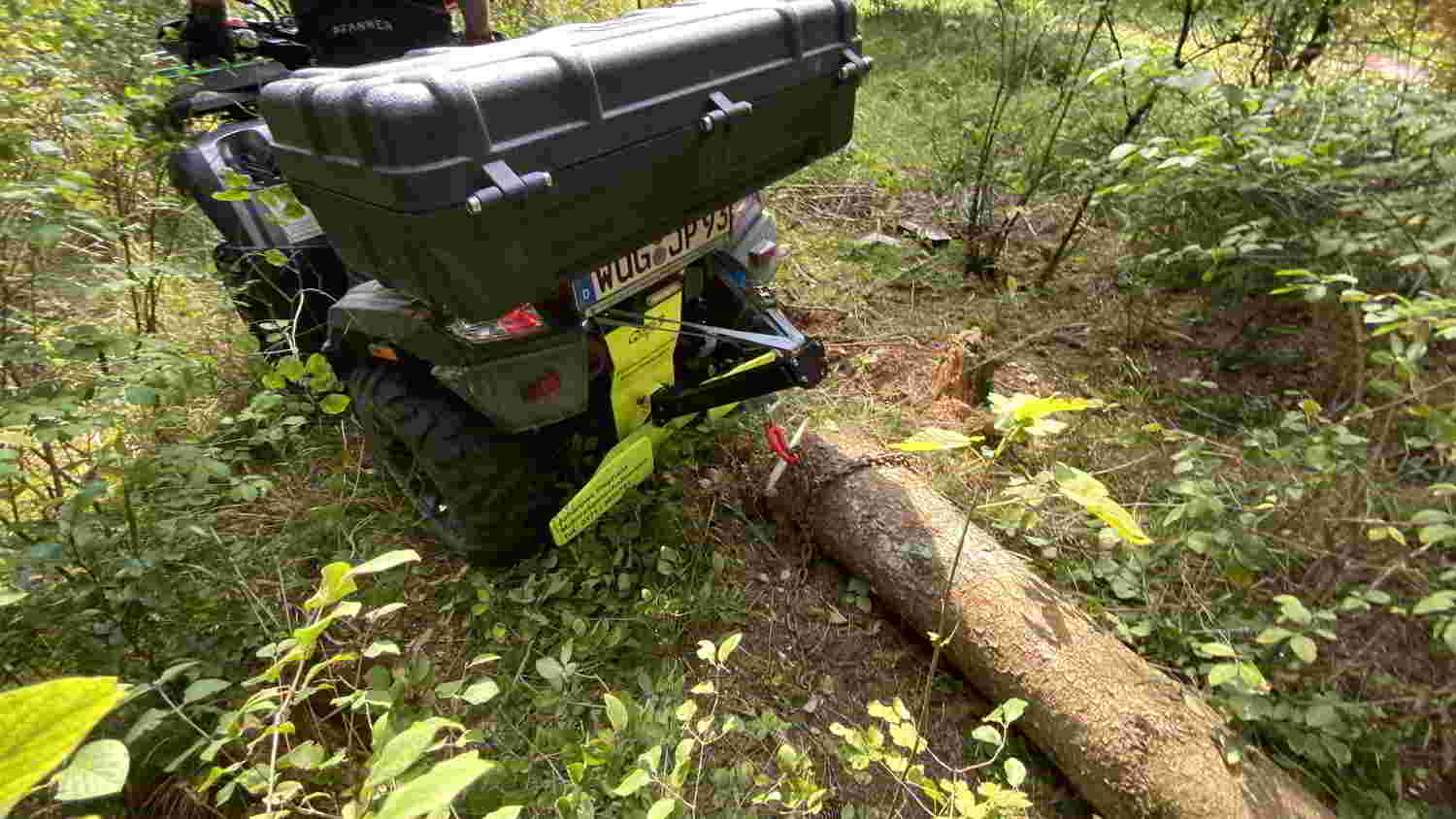 Forstanhänger und Zubehör für Quad für kleinere Forstarbeiten